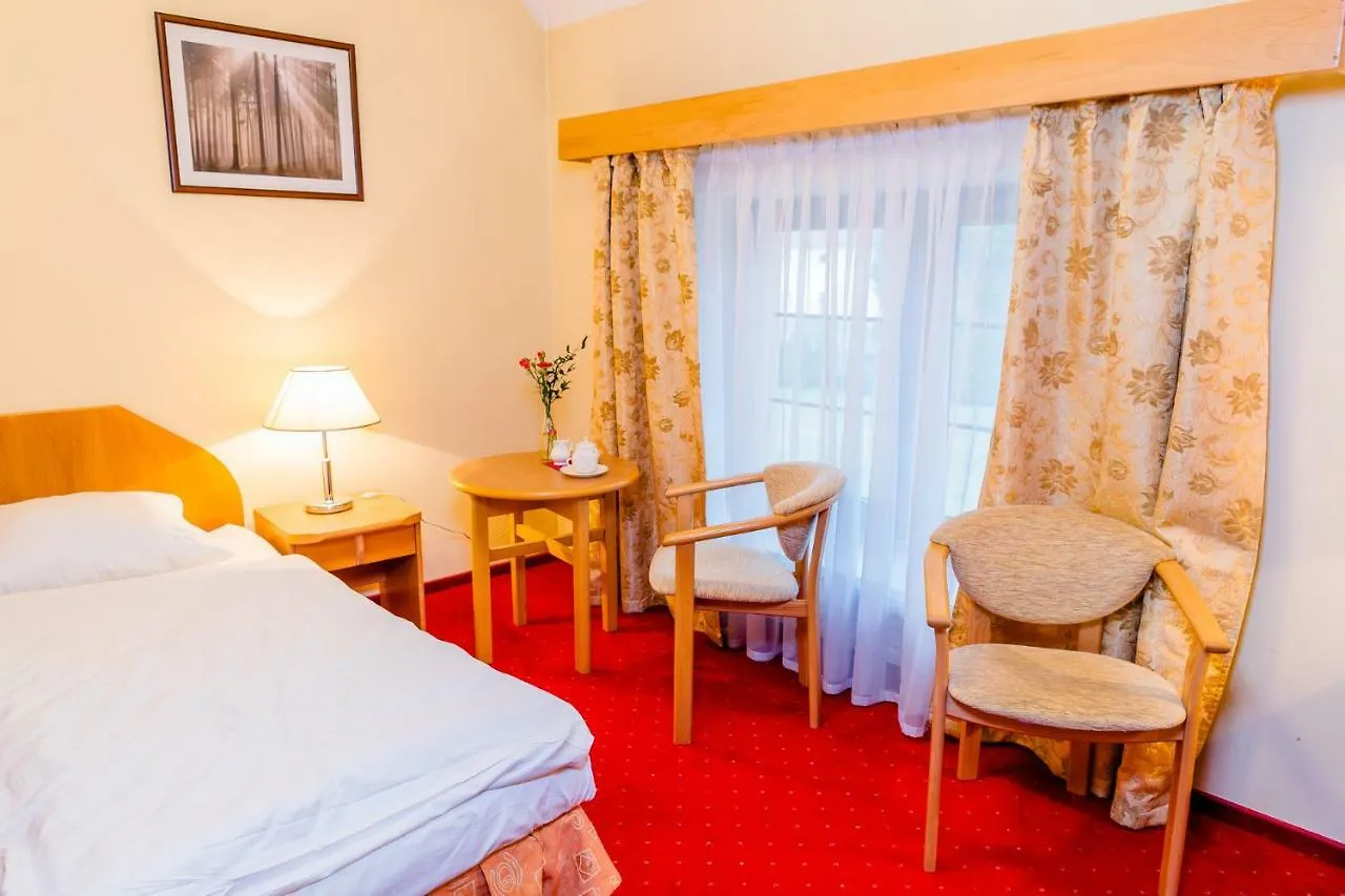 Hotel Karczyce 3*,